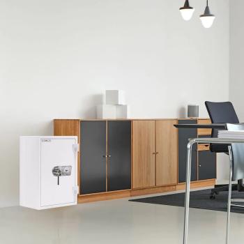 Rottner Wertschutzschrank EN1 Atlas Fire 65 Doppelbartschloss Weiß T05986